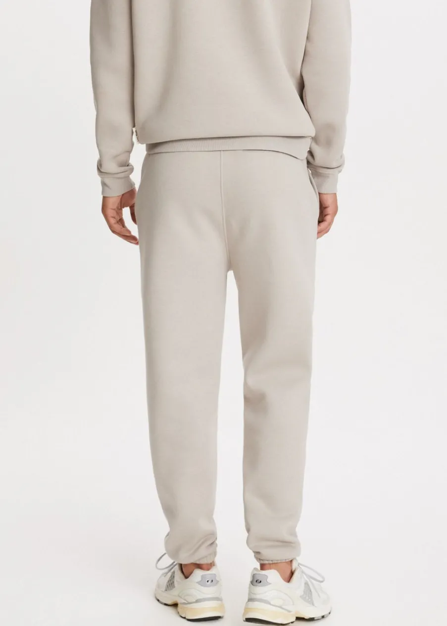 The Sting Brushed cuffed sweatpants<Heren Basics|Broeken