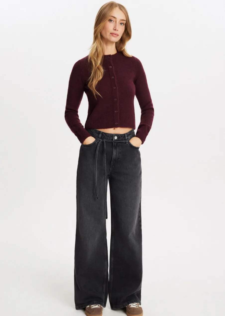 The Sting Gebreid vest met knopen<DAMES Basics|Truien En Vesten