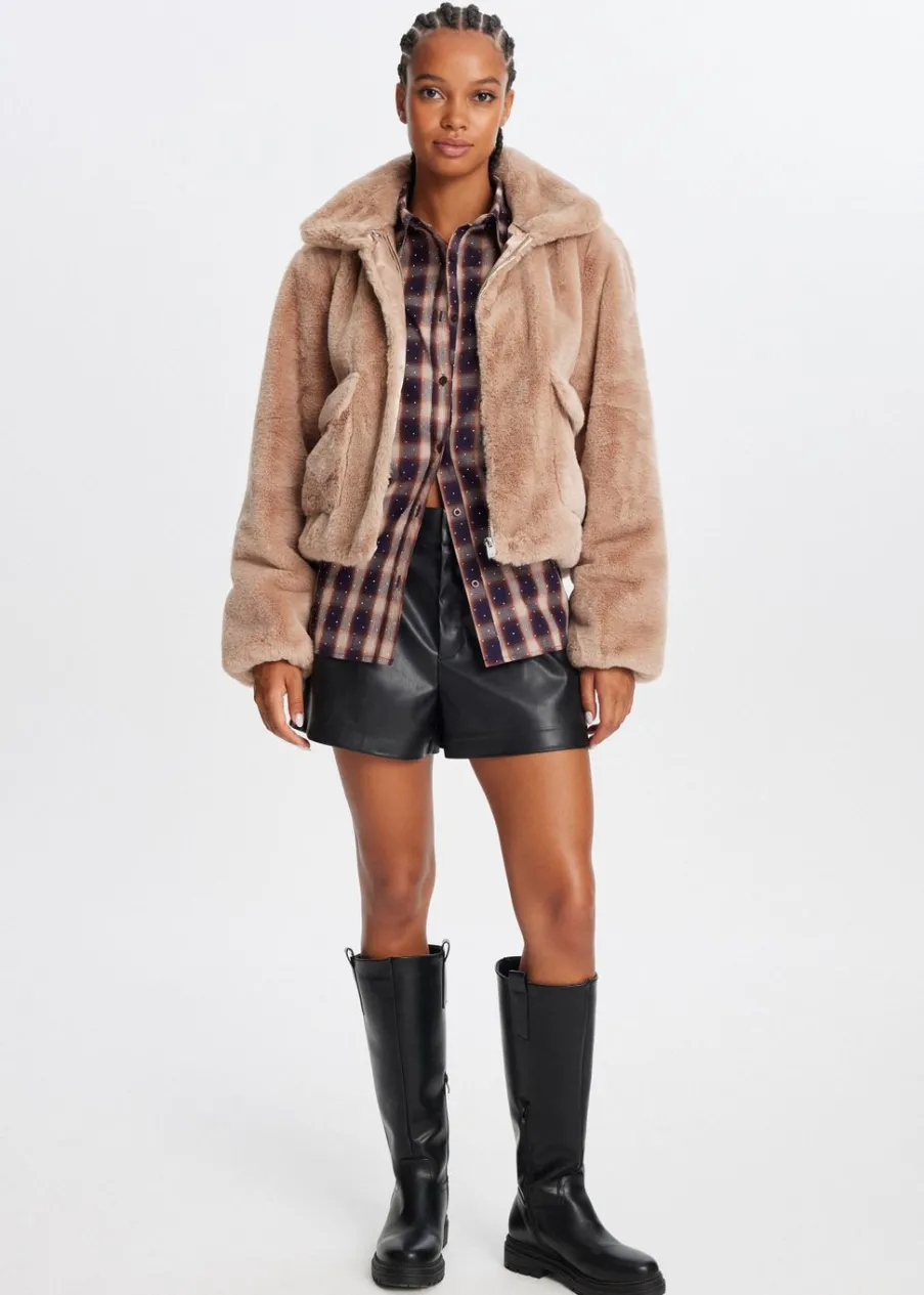 The Sting Korte faux fur jas<DAMES Jassen