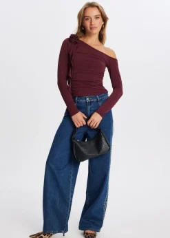 The Sting One shoulder top met roos<DAMES Tops